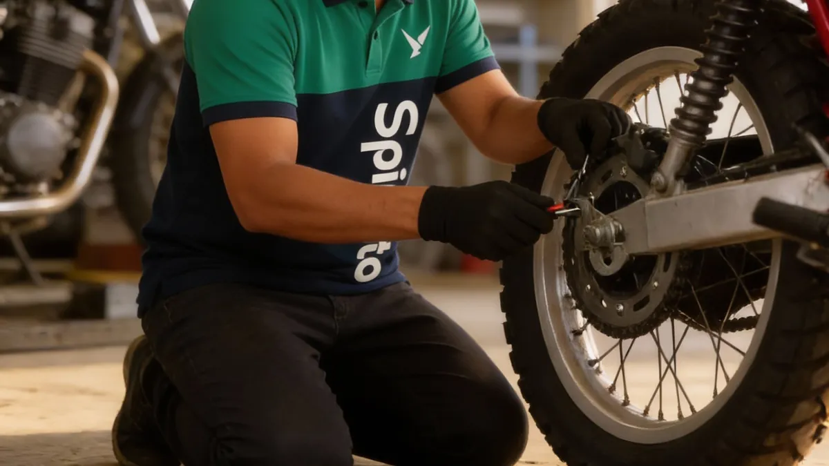 Two-wheeler tyre replacement service visual